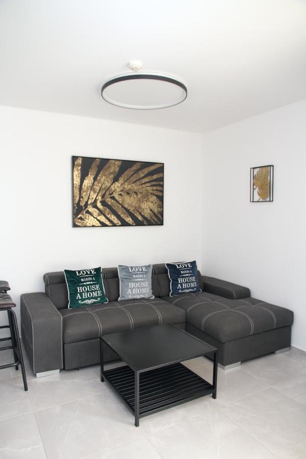 Apartments4You Leonardo 17 Bat Yam Exterior photo