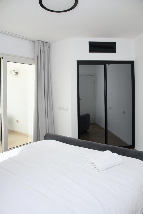 Apartments4You Leonardo 17 Bat Yam Exterior photo