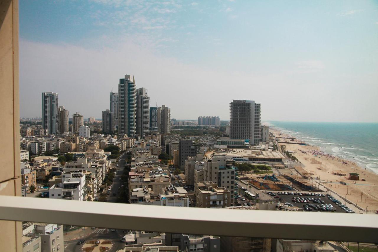 Apartments4You Leonardo 17 Bat Yam Exterior photo